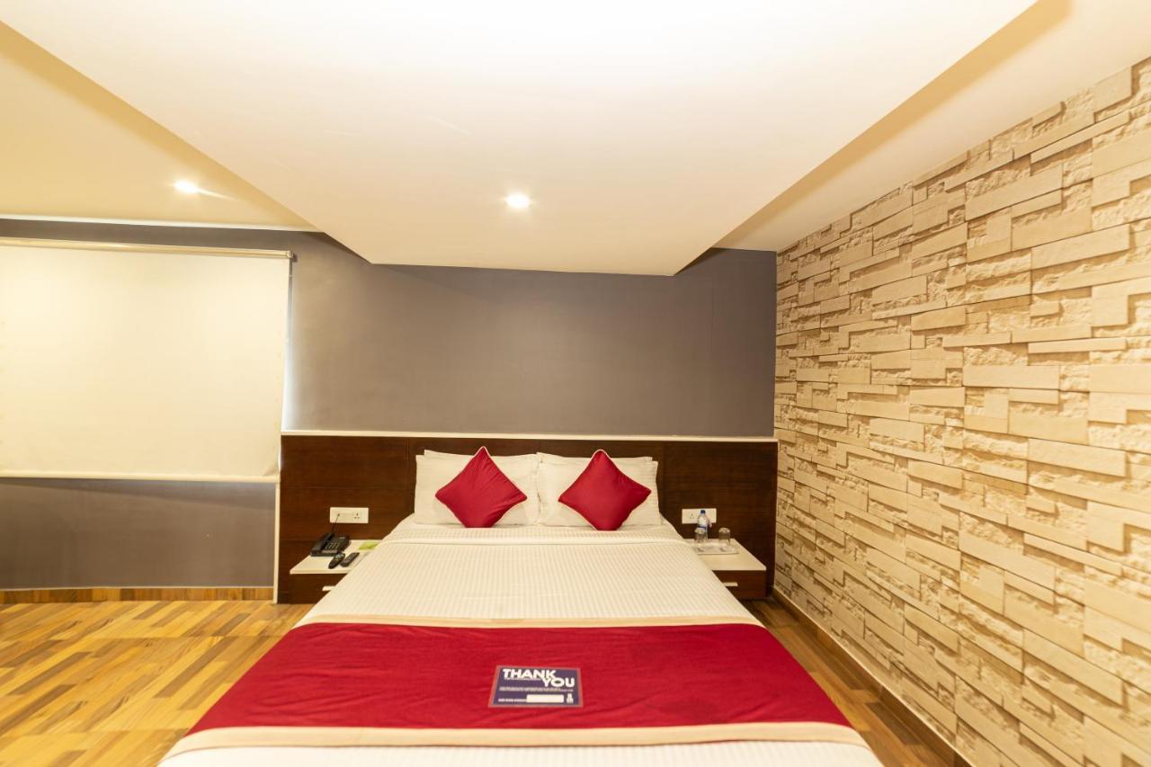 Icon Business Hotel By Bhagini Bangalore Bagian luar foto