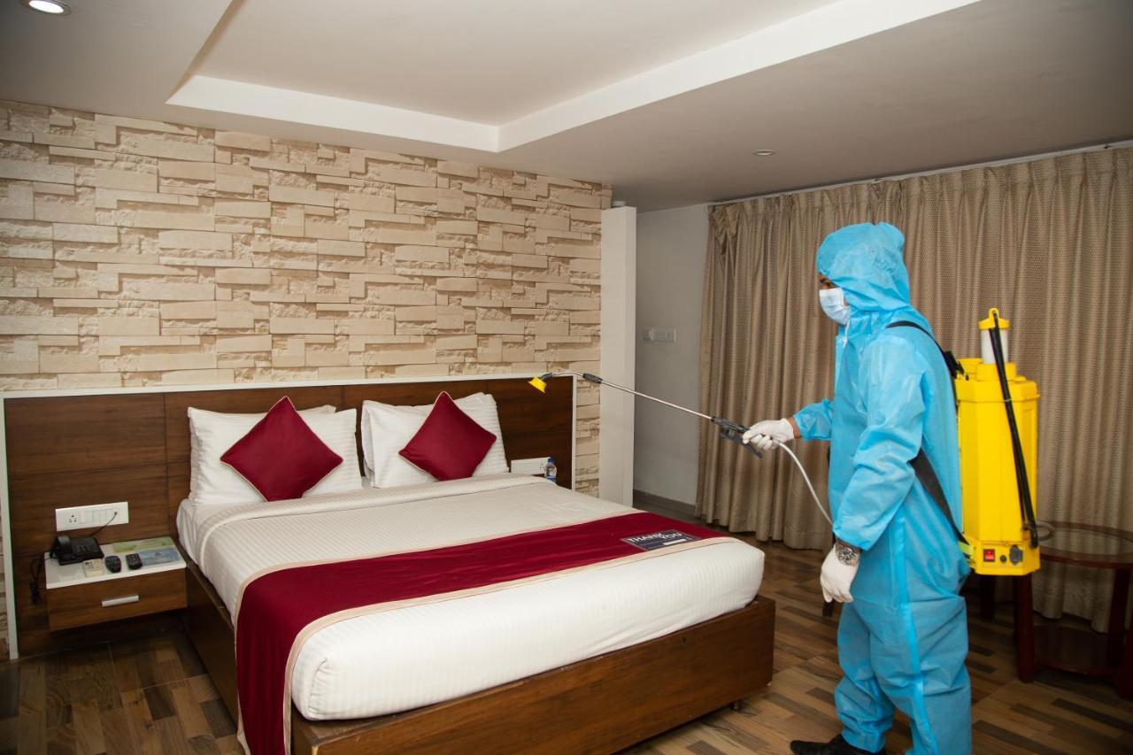 Icon Business Hotel By Bhagini Bangalore Bagian luar foto