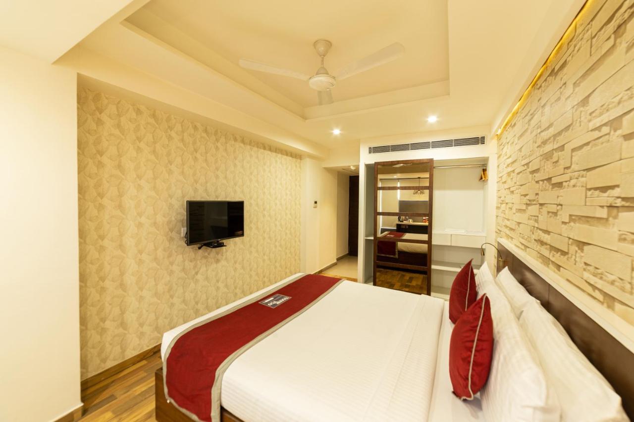 Icon Business Hotel By Bhagini Bangalore Bagian luar foto