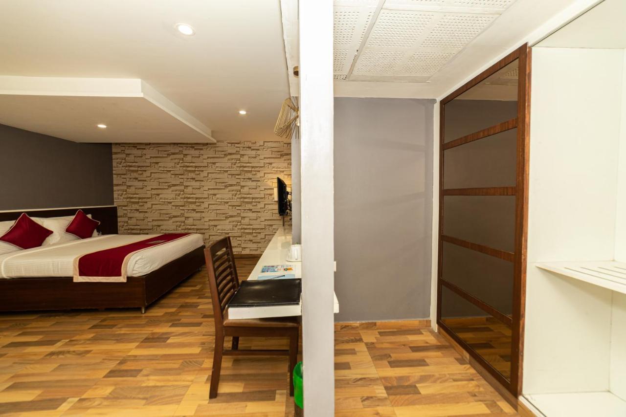 Icon Business Hotel By Bhagini Bangalore Bagian luar foto